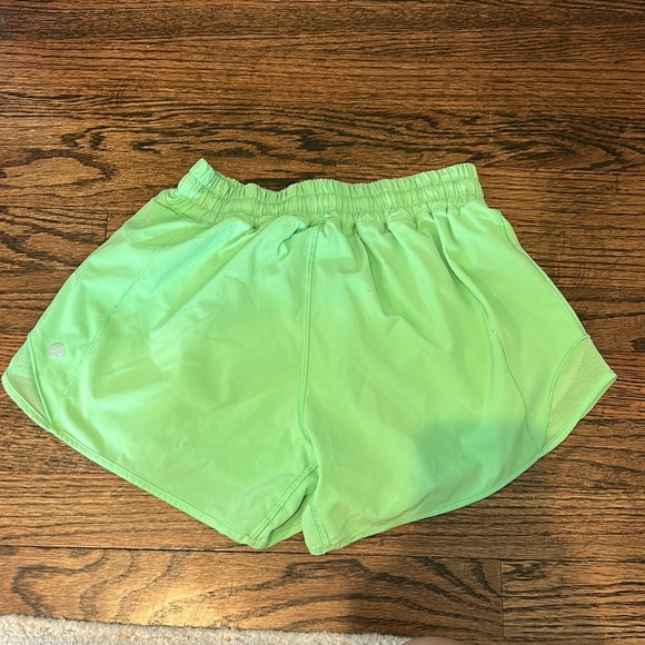 Hotty hot low rise short lined 4” in the color “scream green light”. - Picture 2 of 6